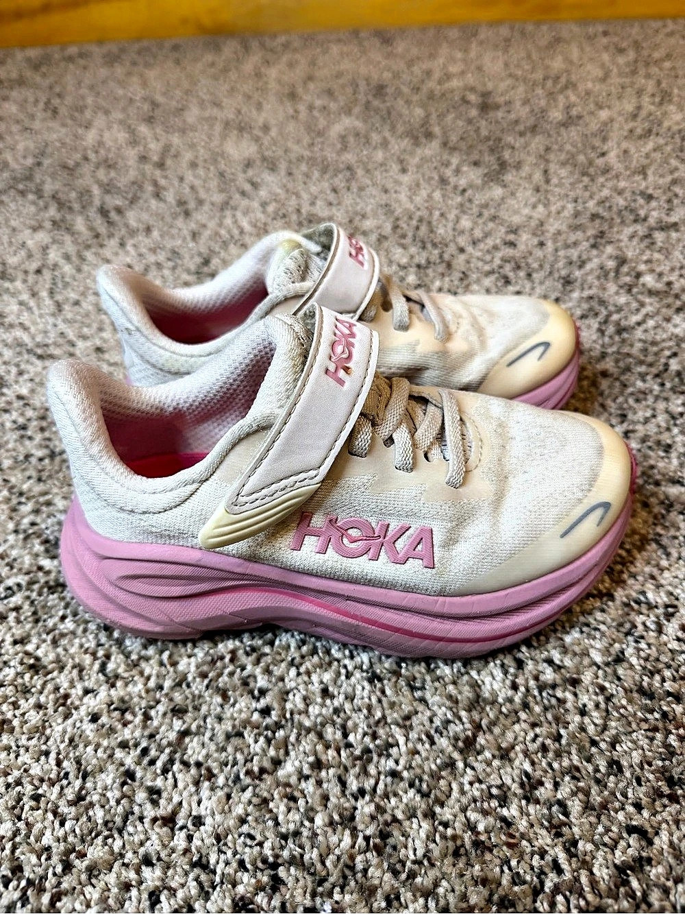 HOKA Clifton 10 Kids Sneakers Pink US 1.5